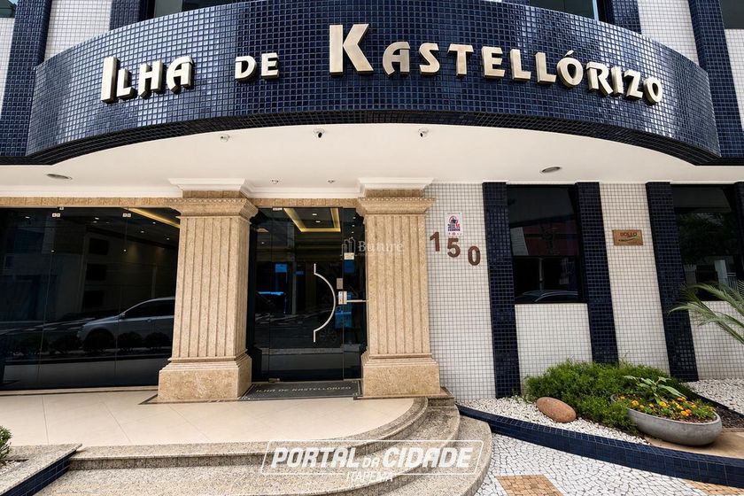 Apartamento &agrave; venda - 126m&sup2; - Centro