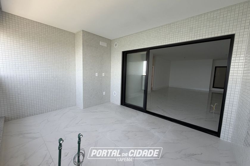 Apartamento &agrave; venda - 178m&sup2; - Centro