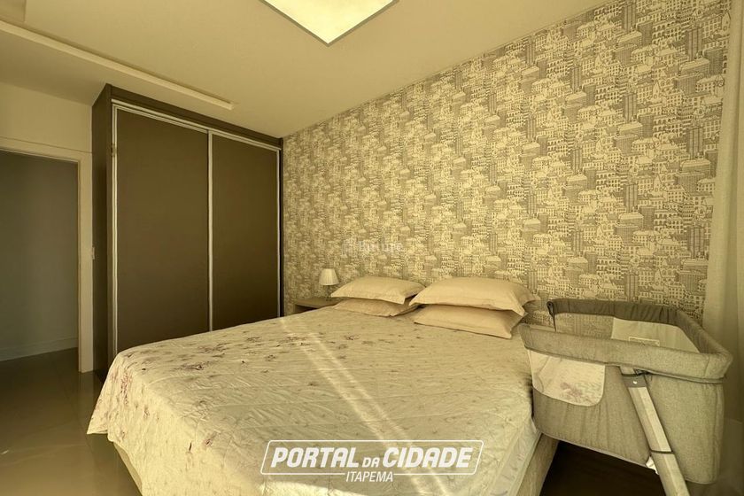 Apartamento &agrave; venda - 163m&sup2; - Meia Praia