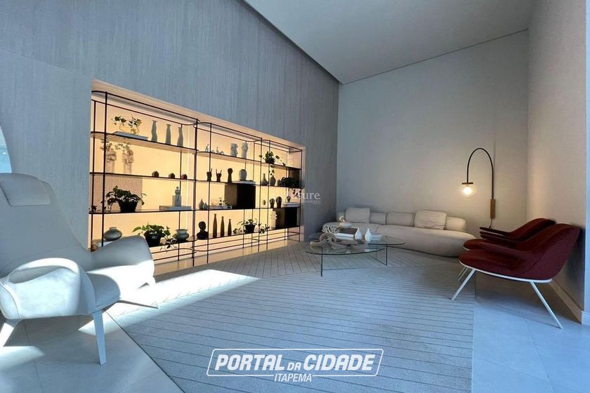 Apartamento &agrave; venda - 129m&sup2; - Meia Praia