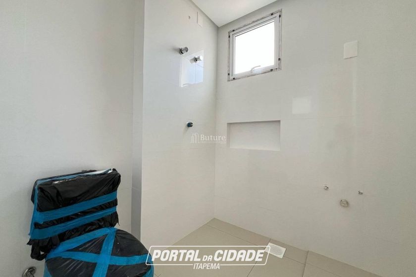 Apartamento &agrave; venda - Meia Praia