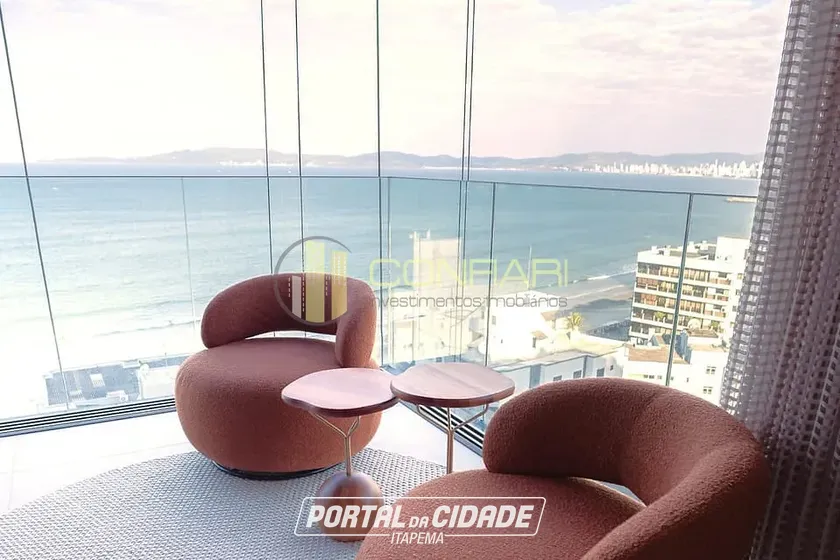 Apartamento &agrave; venda - 150m&sup2; - Centro