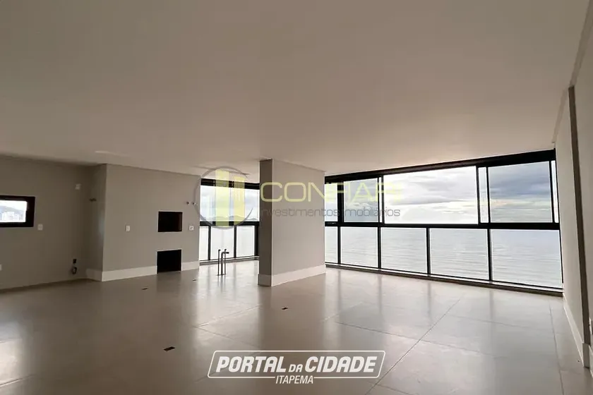 Apartamento &agrave; venda - 198m&sup2; - meia praia