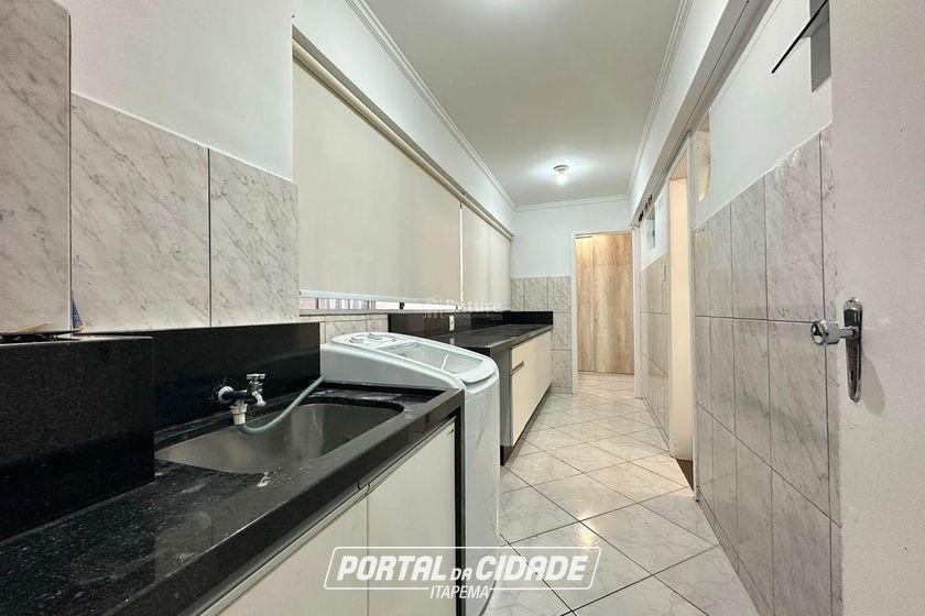Apartamento &agrave; venda - 165m&sup2; - Centro