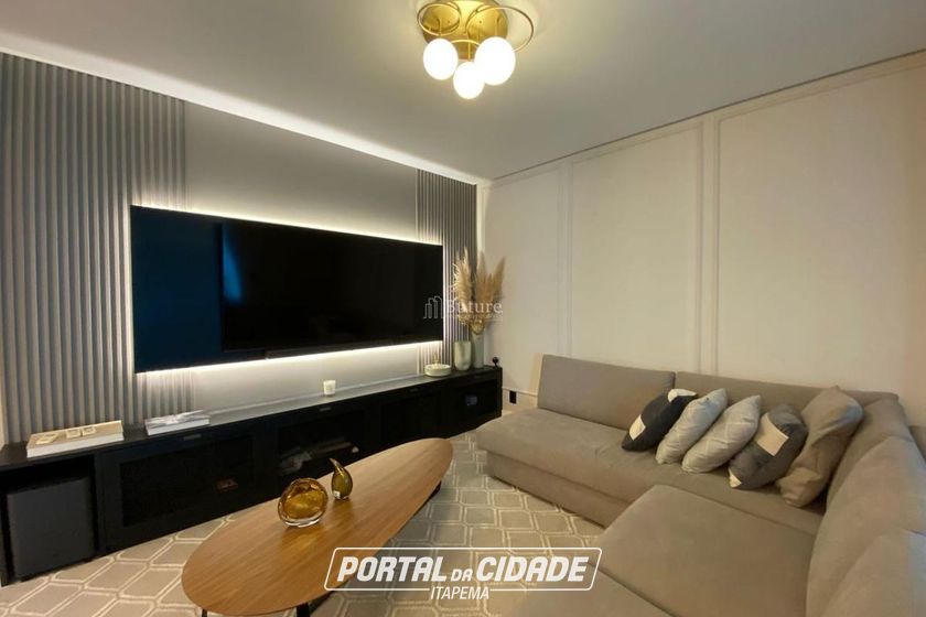 Apartamento &agrave; venda - 1872m&sup2; - Meia Praia