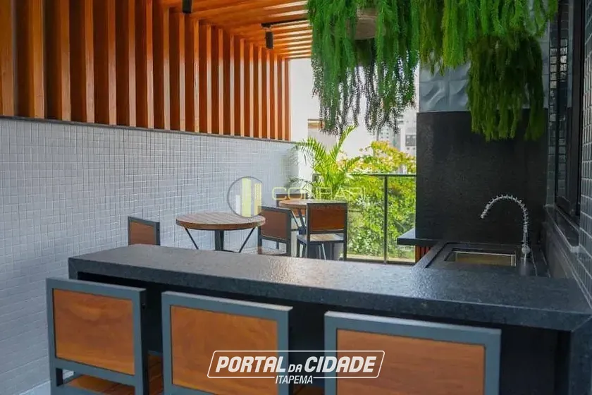 Apartamento para alugar - 127m&sup2; - Meia Praia
