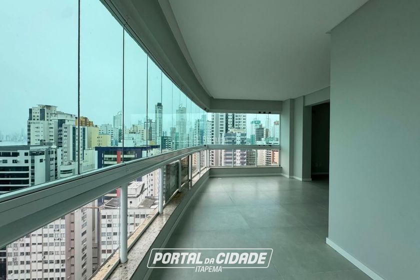 Apartamento &agrave; venda - 139m&sup2; - Centro
