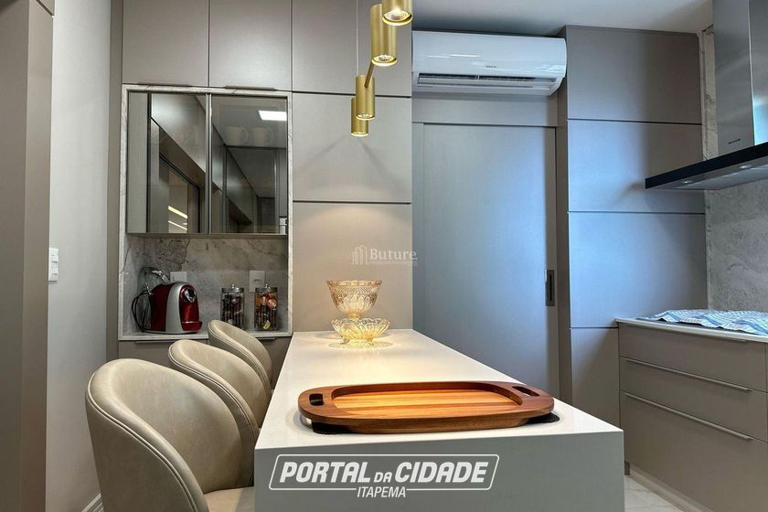 Apartamento &agrave; venda - 352m&sup2; - Centro