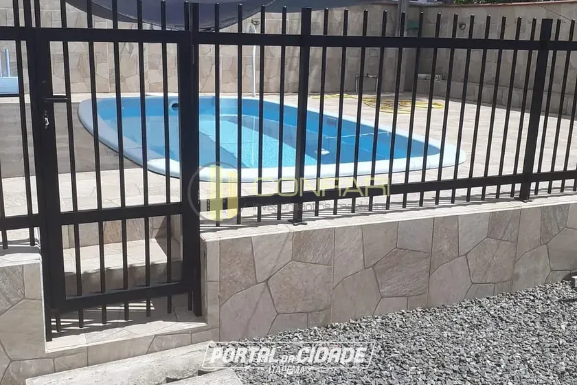 Casa &agrave; venda - 125m&sup2; - Pereque
