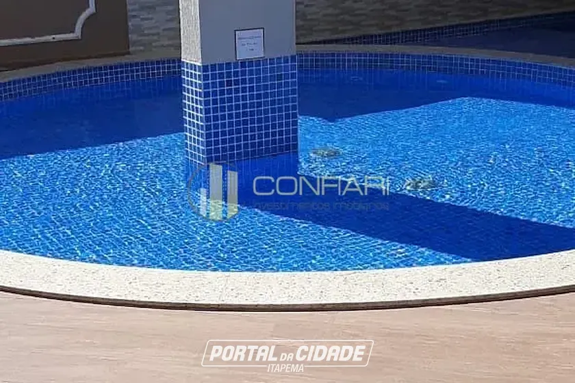 Apartamento &agrave; venda - 128m&sup2; - Meia Praia