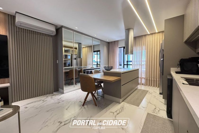 Apartamento &agrave; venda - 105m&sup2; - Centro
