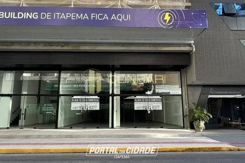Sala Comercial para alugar - 155m&sup2; - meia praia