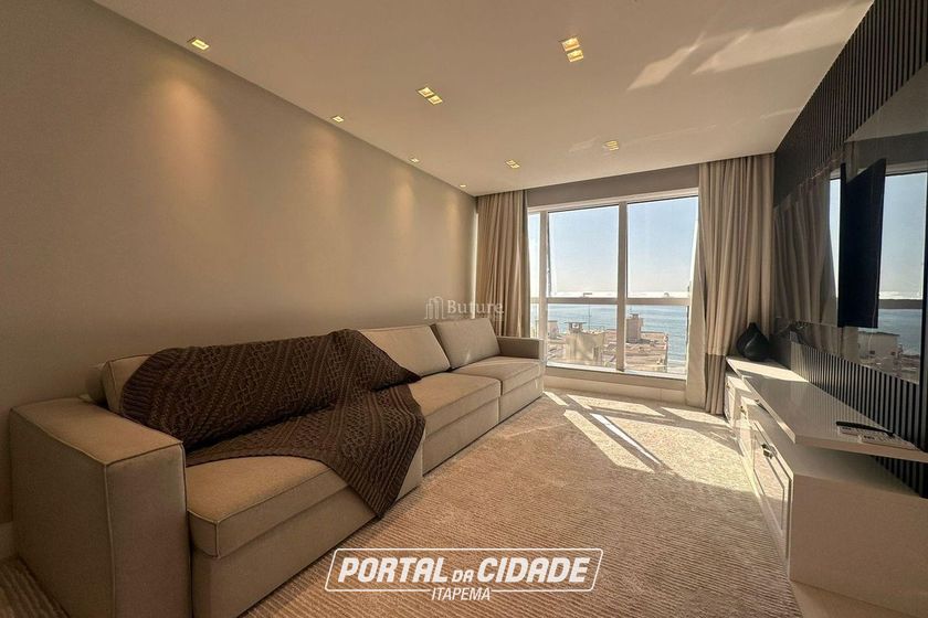 Apartamento &agrave; venda - 187m&sup2; - Meia Praia