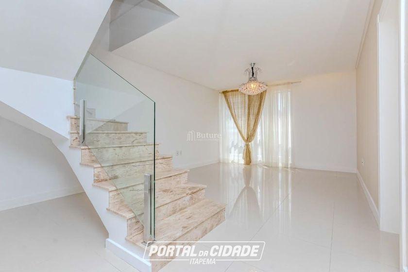 Apartamento &agrave; venda - 270m&sup2; - Meia Praia