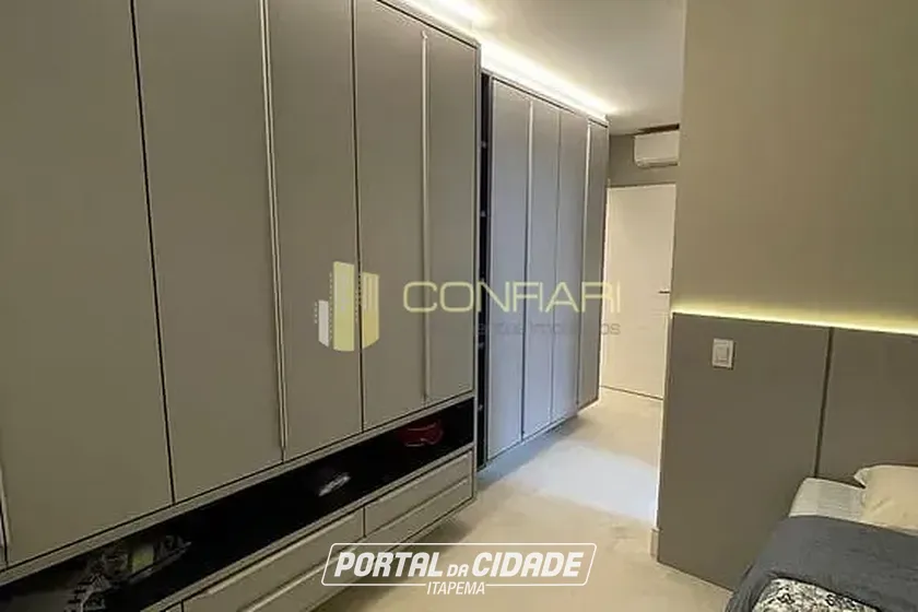 Apartamento para alugar - 163m&sup2; - Meia Praia