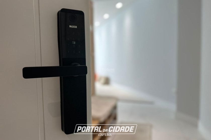 Sala Comercial &agrave; venda - 56m&sup2; - Meia Praia