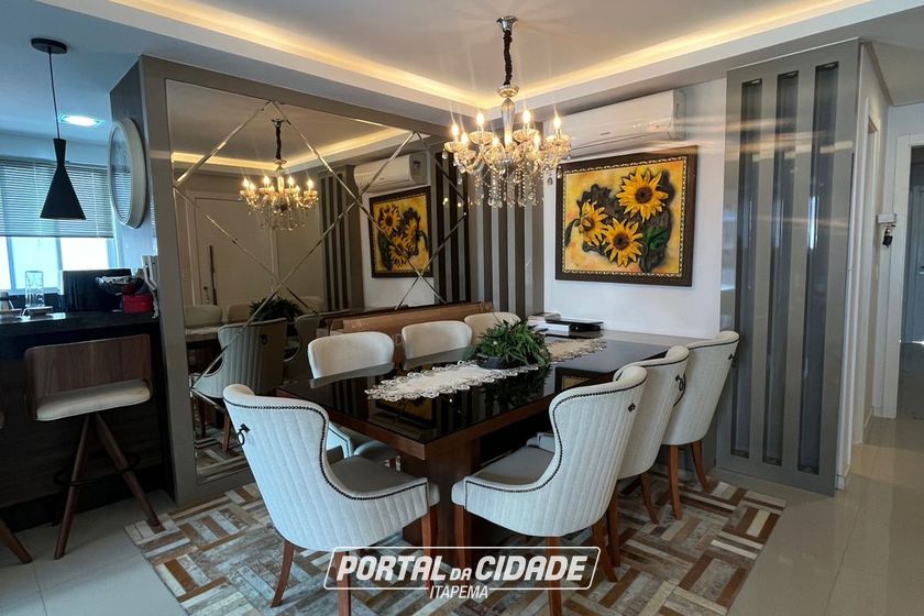 Apartamento &agrave; venda - 120m&sup2; - Meia Praia