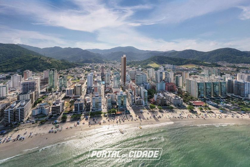 Apartamento &agrave; venda - 359m&sup2; - Centro