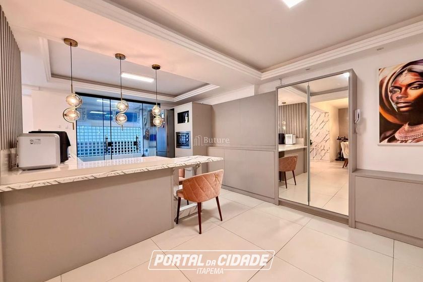 Apartamento &agrave; venda - 120m&sup2; - Centro