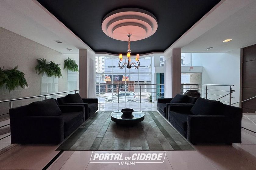 Apartamento &agrave; venda - 122m&sup2; - Centro