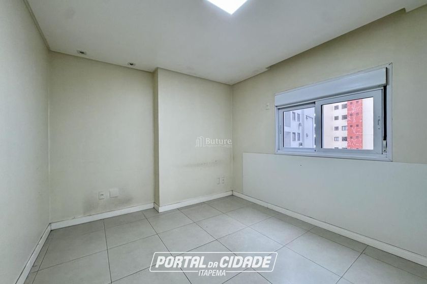 Apartamento &agrave; venda - 138m&sup2; - Centro