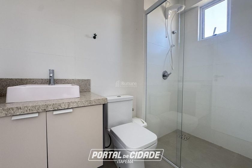 Apartamento &agrave; venda - 129m&sup2; - Meia Praia