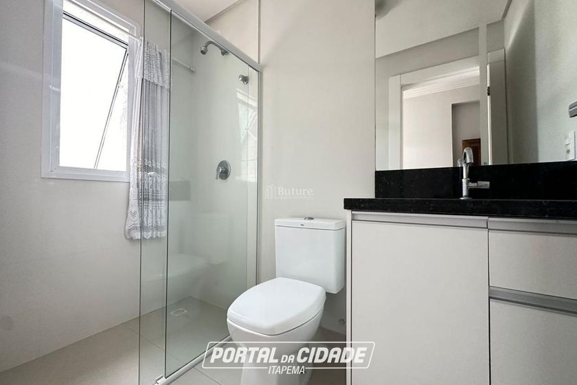 Apartamento &agrave; venda - 169m&sup2; - Meia Praia