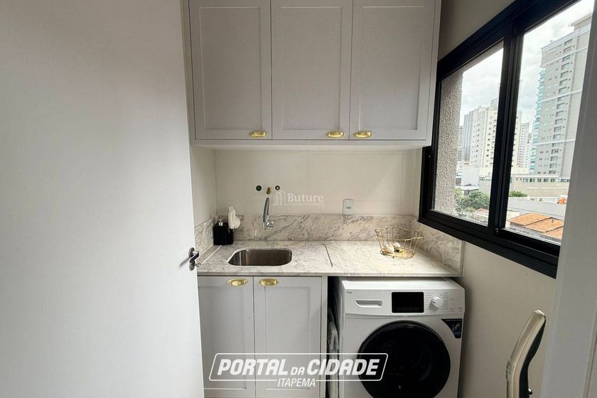 Apartamento &agrave; venda - Meia Praia