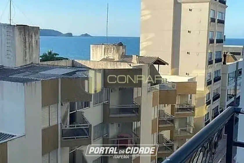 Apartamento &agrave; venda - 190m&sup2; - Meia Praia
