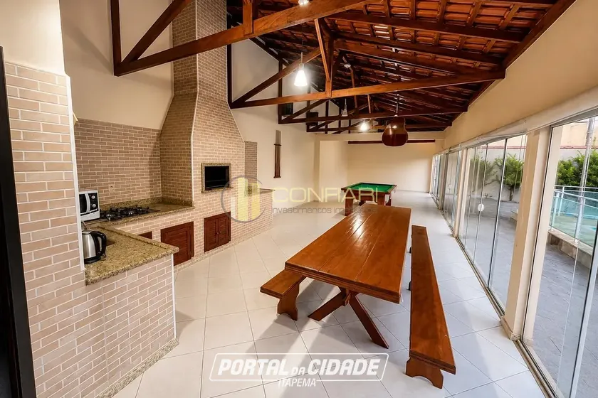 Ch&aacute;cara &agrave; venda - 350m&sup2; - Nova Descoberta
