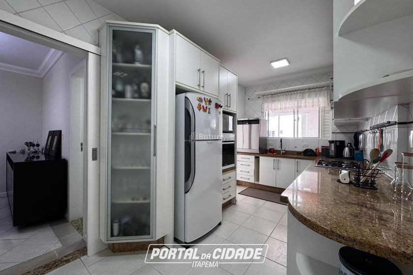 Apartamento &agrave; venda - 151m&sup2; - Centro