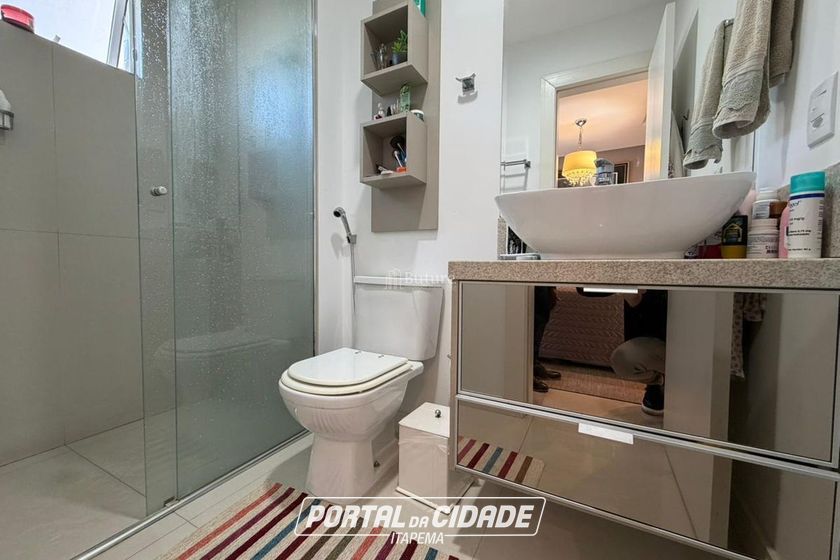 Apartamento &agrave; venda - 130m&sup2; - Centro