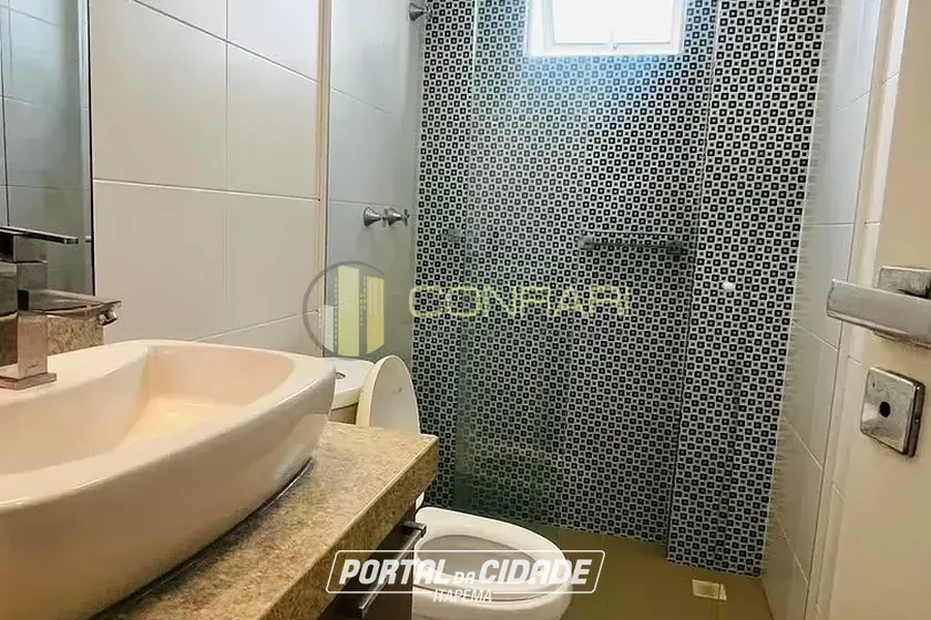 Apartamento &agrave; venda - 117m&sup2; - Meia praia