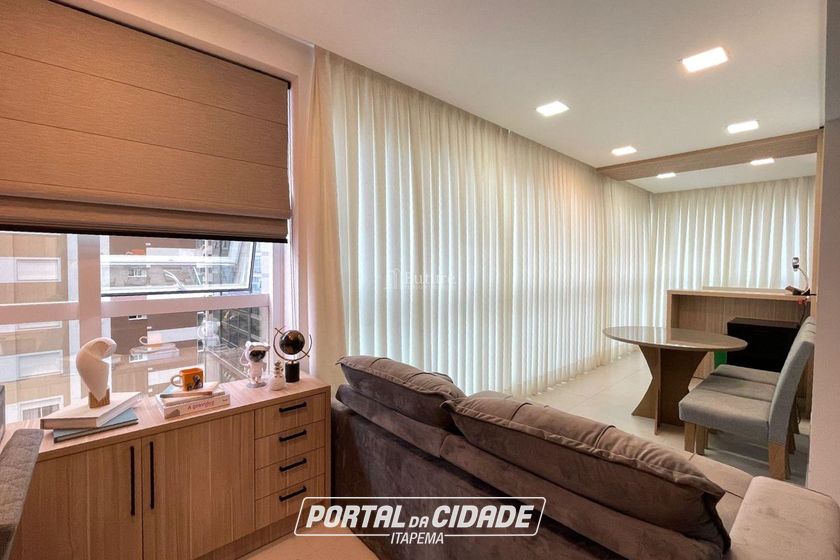Apartamento &agrave; venda - 141m&sup2; - Meia Praia