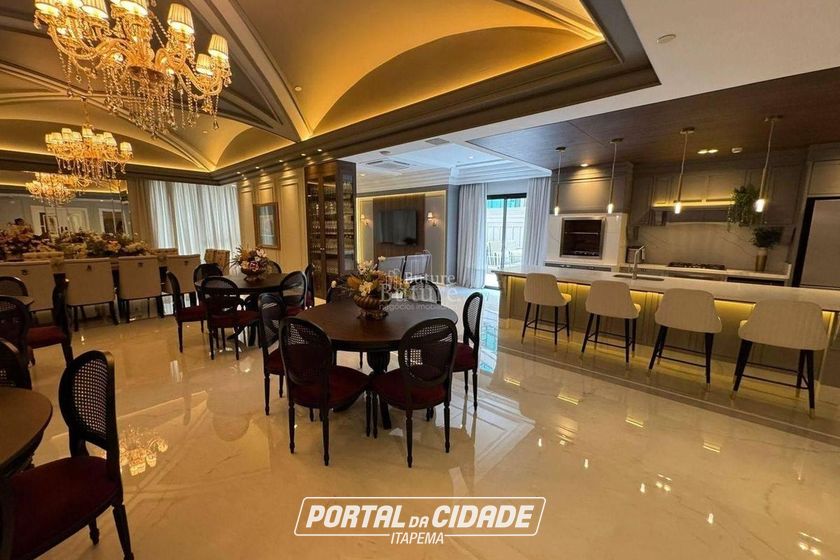 Apartamento &agrave; venda - Meia Praia
