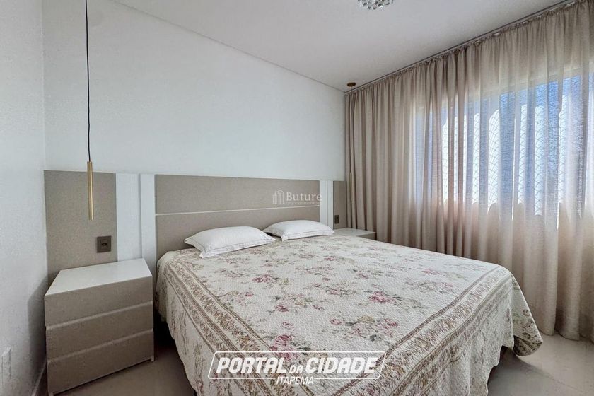 Apartamento &agrave; venda - 10472m&sup2; - Pioneiros