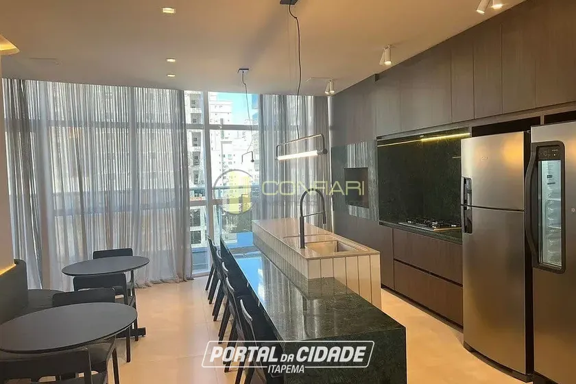 Apartamento &agrave; venda - 128m&sup2; - Meia Praia