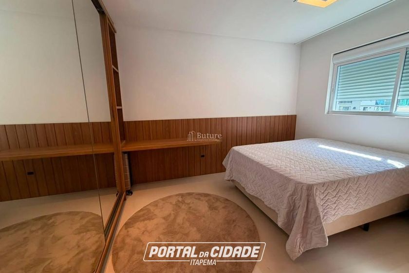Apartamento &agrave; venda - Meia Praia