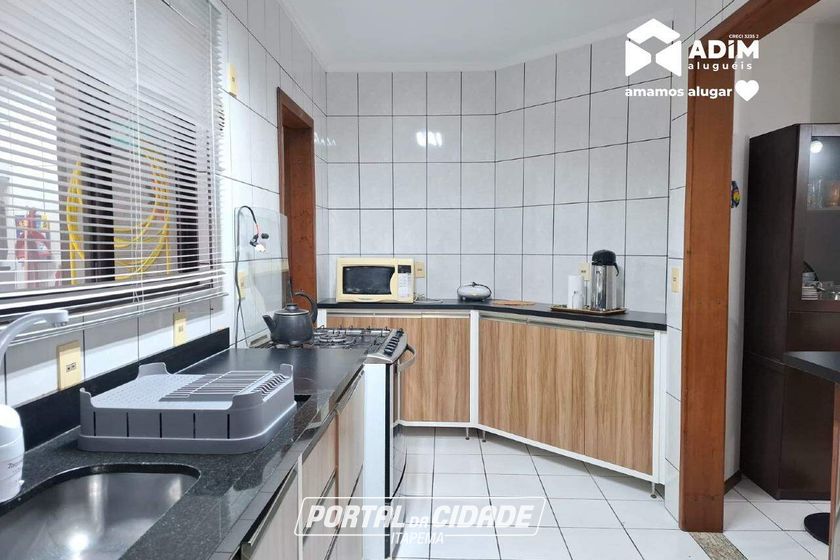 Apartamento para alugar - 193m&sup2; - Meia Praia