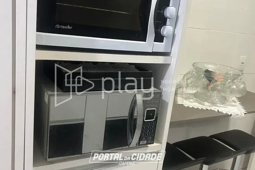 Apartamento &agrave; venda - 126m&sup2; - Meia Praia