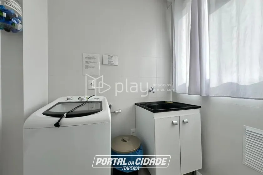 Apartamento &agrave; venda - 86m&sup2; - Meia Praia