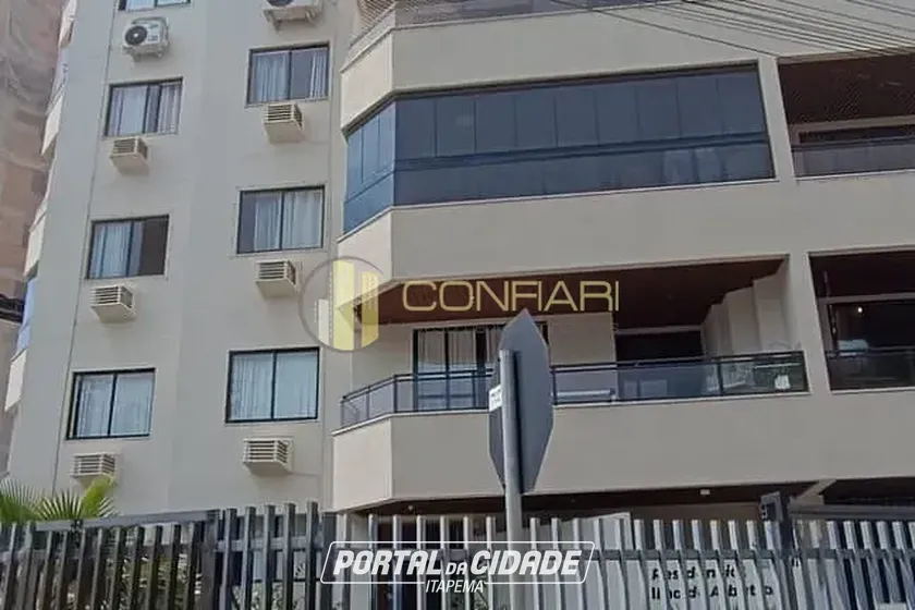 Apartamento &agrave; venda - 105m&sup2; - Pereque