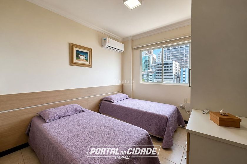 Apartamento &agrave; venda - 170m&sup2; - Meia Praia