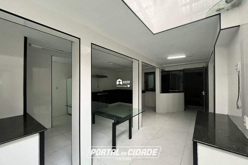 Casa para alugar - 252m&sup2; - Municipios