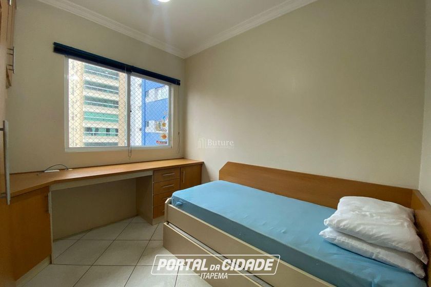 Apartamento &agrave; venda - 139m&sup2; - Meia Praia