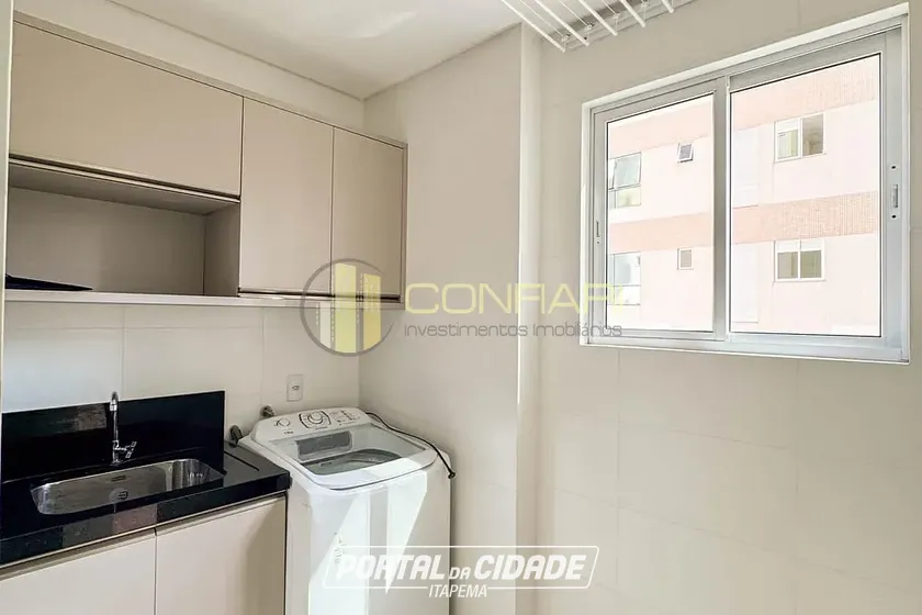 Apartamento &agrave; venda - 185m&sup2; - MEIA PRAIA