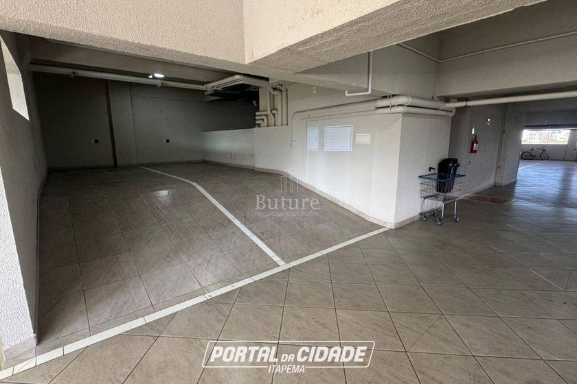 Apartamento &agrave; venda - Meia Praia