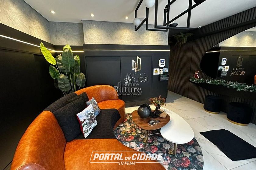 Apartamento &agrave; venda - Meia Praia