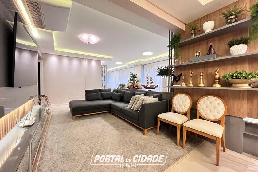 Apartamento &agrave; venda - 320m&sup2; - Meia Praia