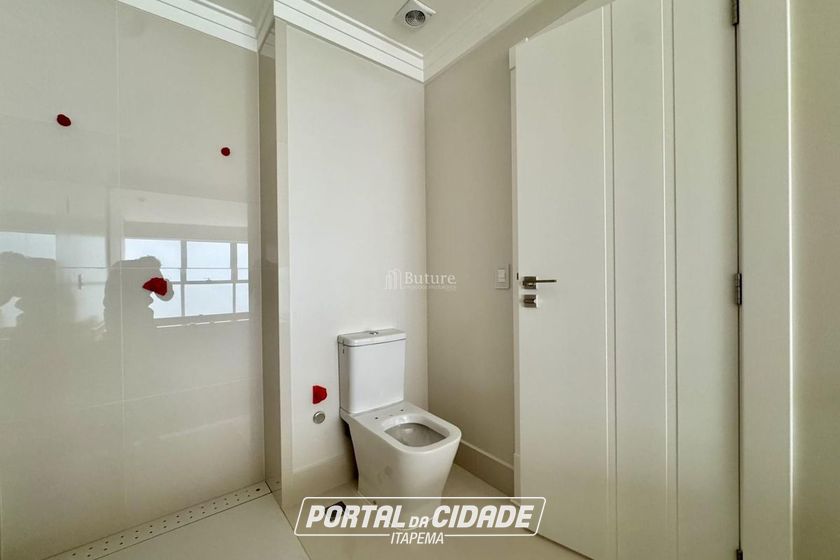 Apartamento &agrave; venda - 217m&sup2; - Barra Sul